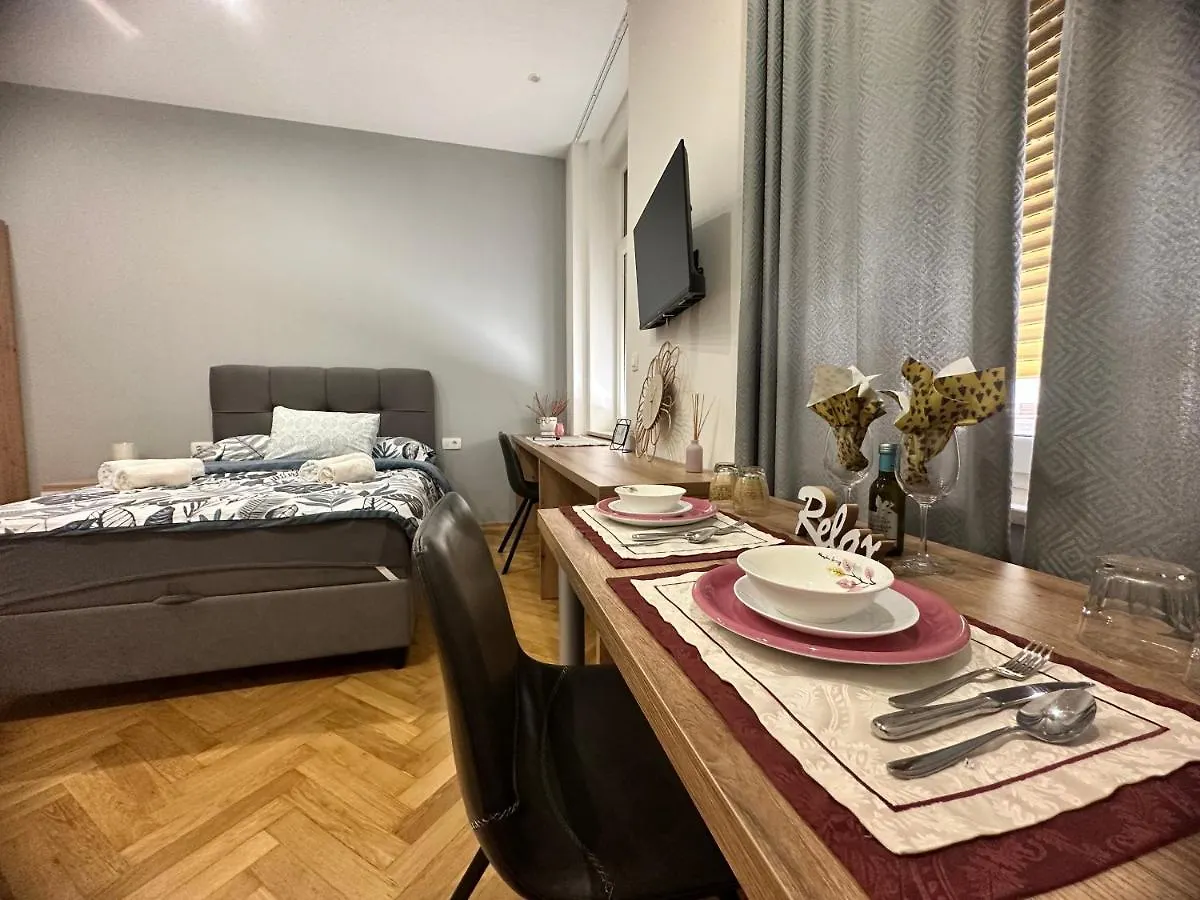 Studio Apartment Fiorello II Rijeka