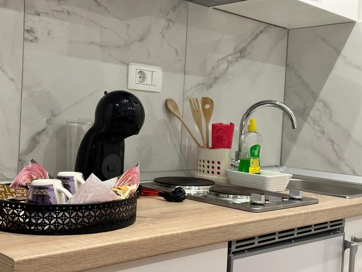 Studio Apartment Fiorello II Rijeka 0*,  Croatia