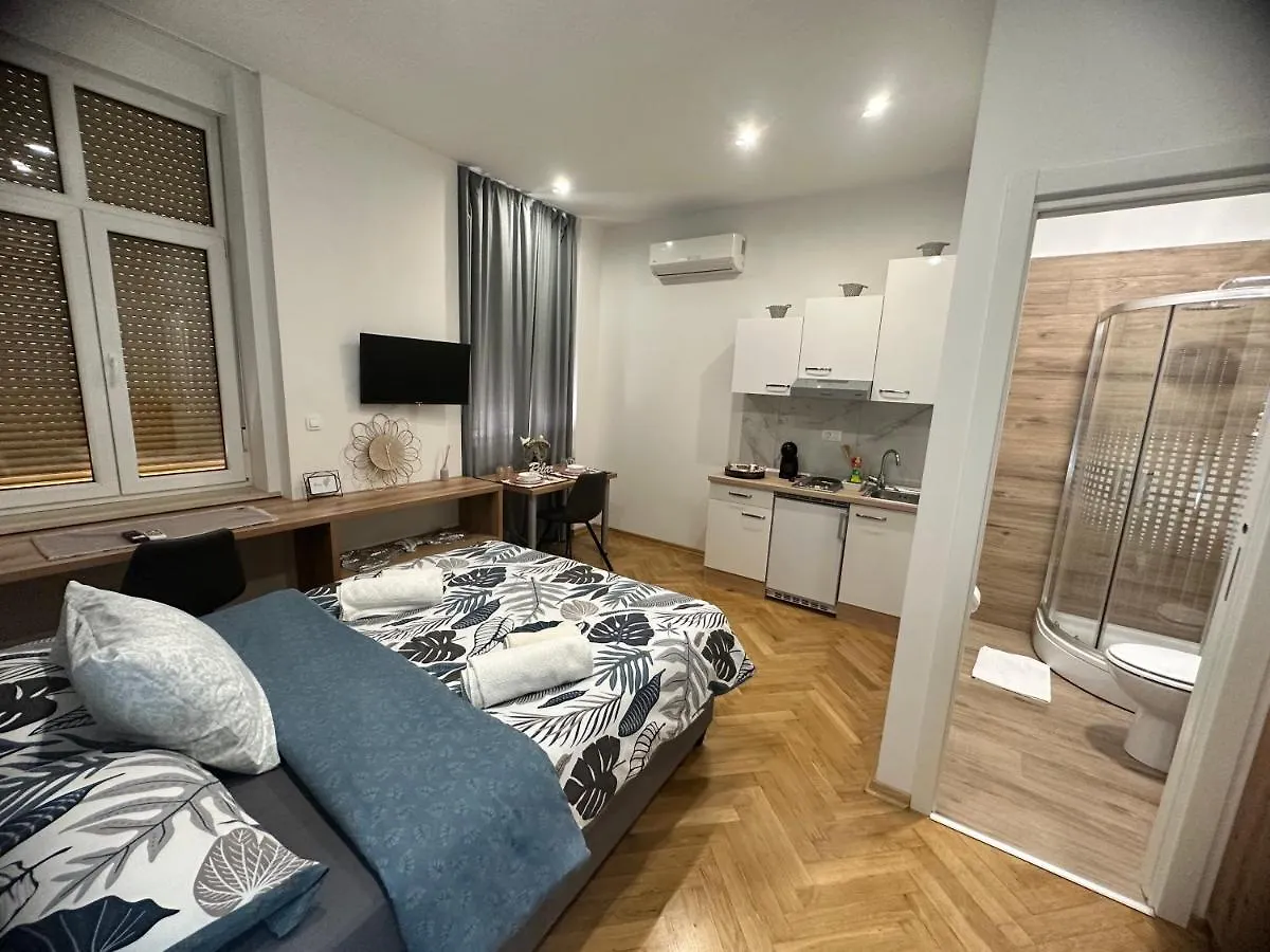 Studio Apartment Fiorello II Rijeka